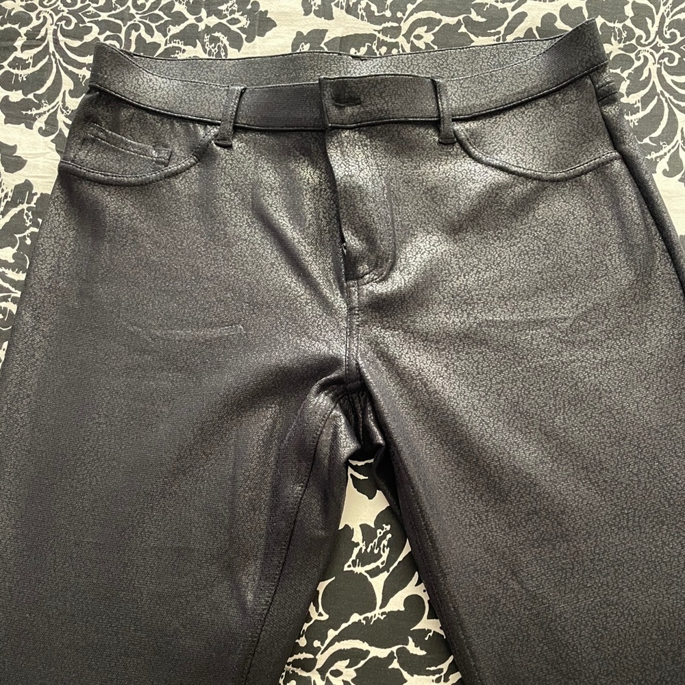 Hue Faux Leather Leggings